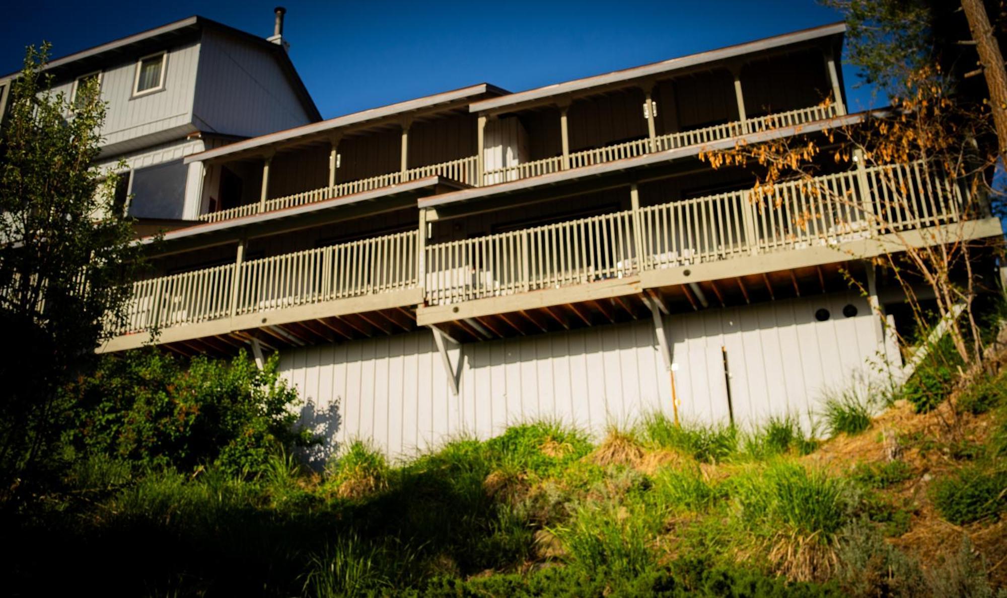 Yosemite Gateway Motel Ли-Вининг Экстерьер фото